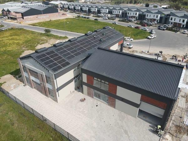 866 m² Industrial space