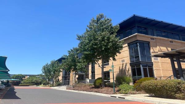 1 014 m² Office Space