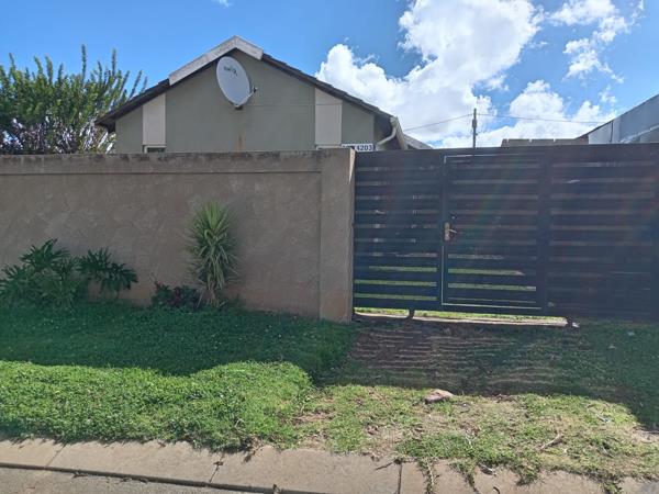 2 Bedroom House
