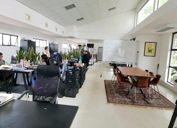 150 m² Commercial space