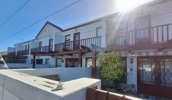 2 Bedroom Townhouse