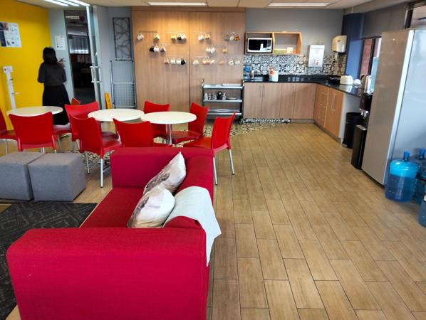 1 246 m² Office Space