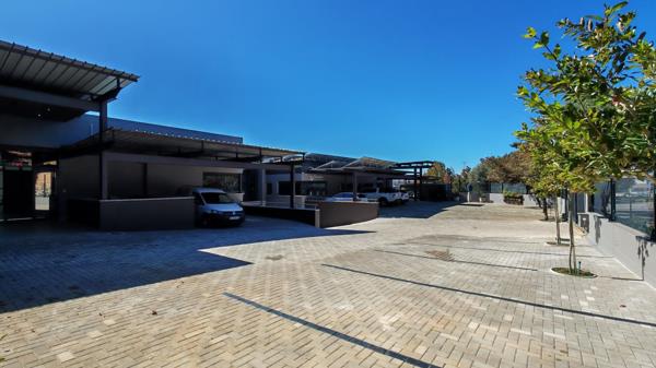 200 m² Office Space
