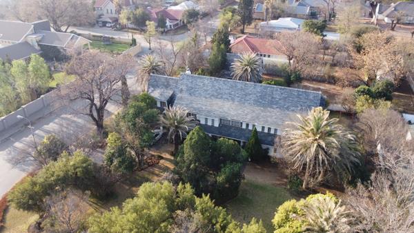 5 Bedroom House