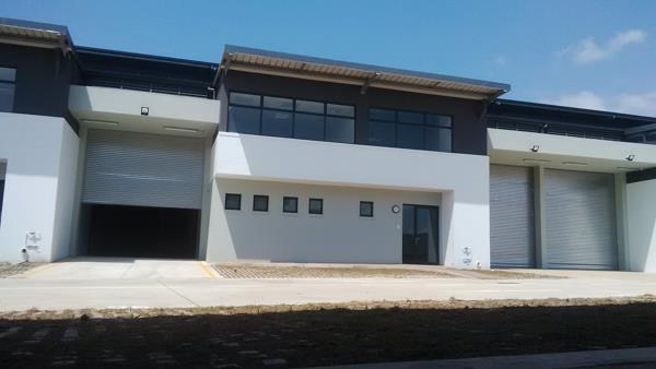 561 m² Industrial space