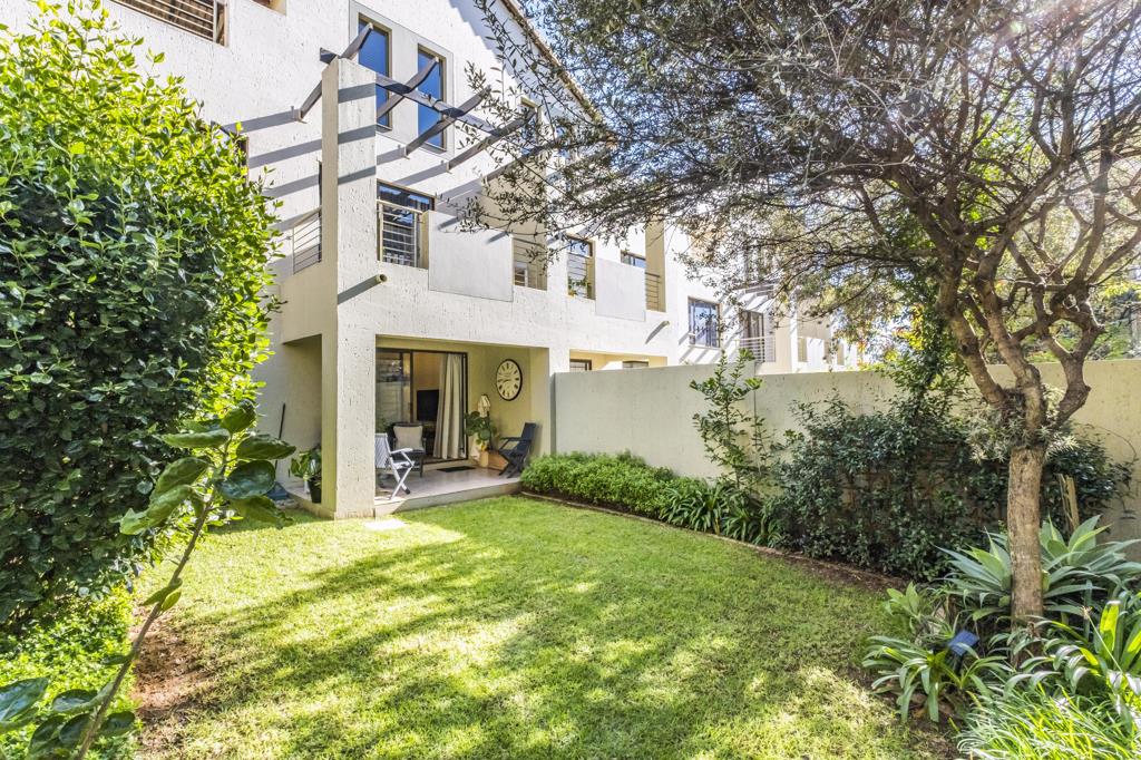 1 Bedroom Townhouse