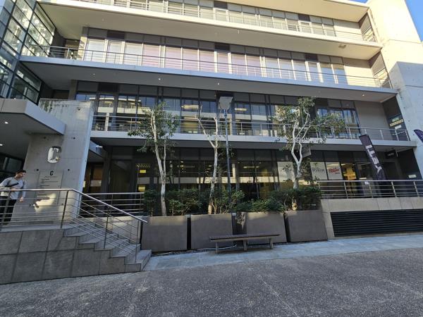 236 m² Commercial space