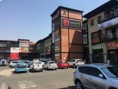 596 m² Retail Space