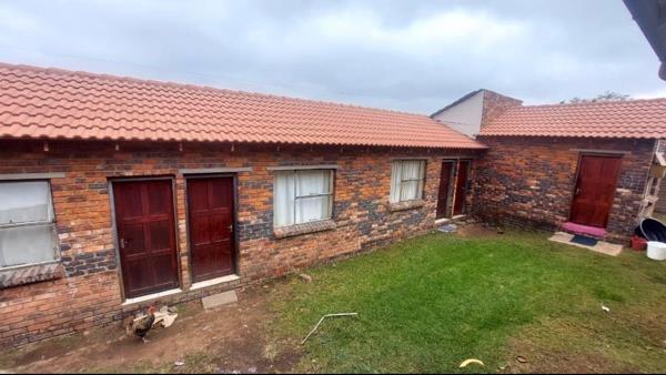 12 Bedroom House