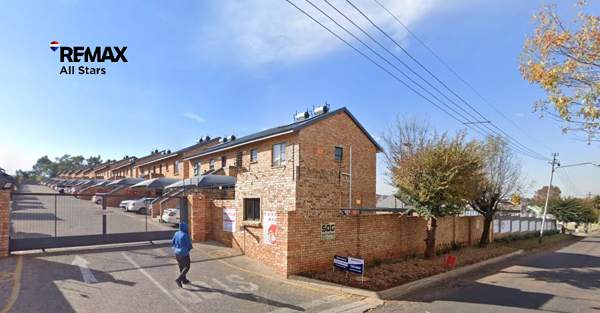 2 Bedroom House