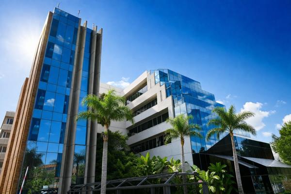 668 m² Commercial space