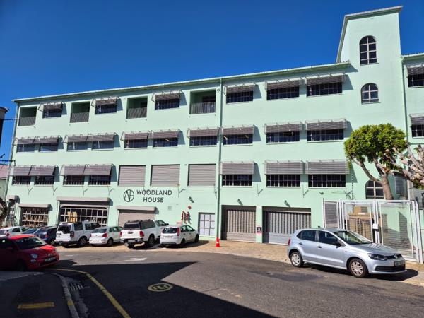 164 m² Commercial space
