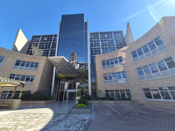 61 m² Commercial space
