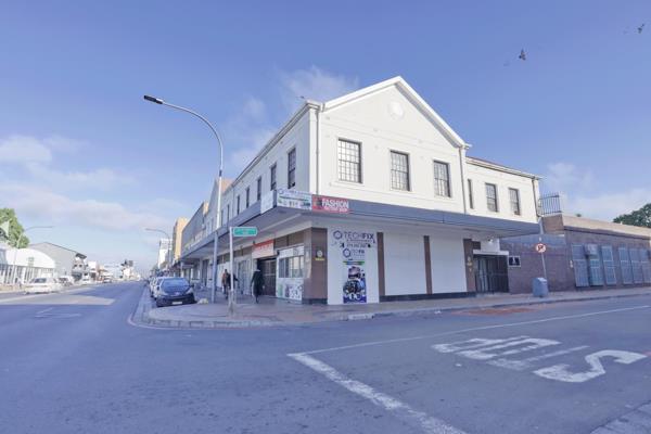 1 200 m² Commercial space