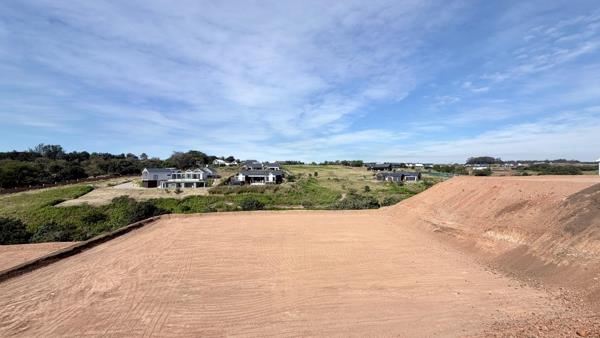 2 863 m² Land