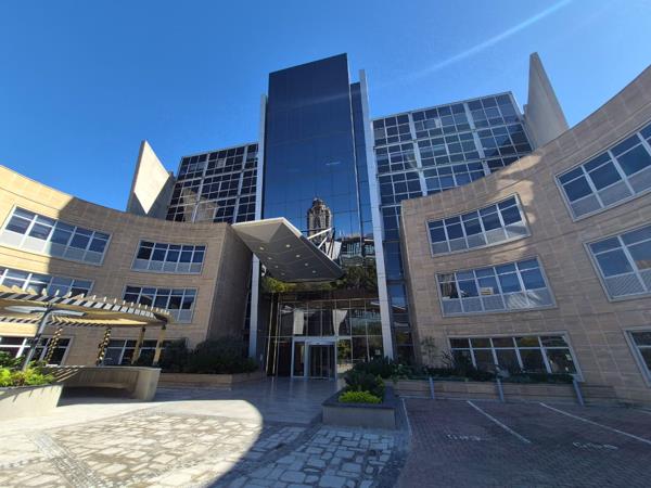 100 m² Commercial space