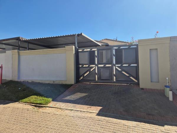 2 Bedroom House
