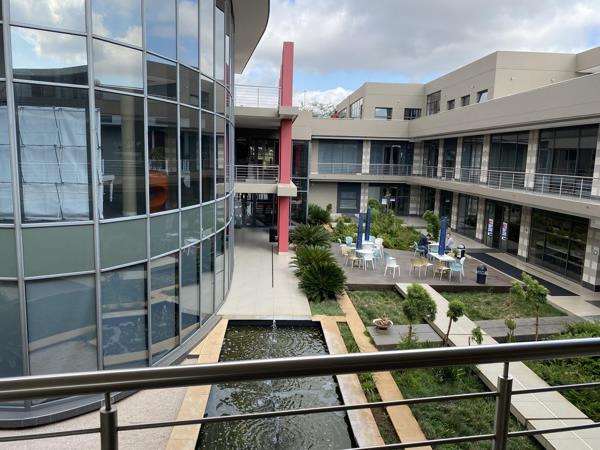 260 m² Commercial space