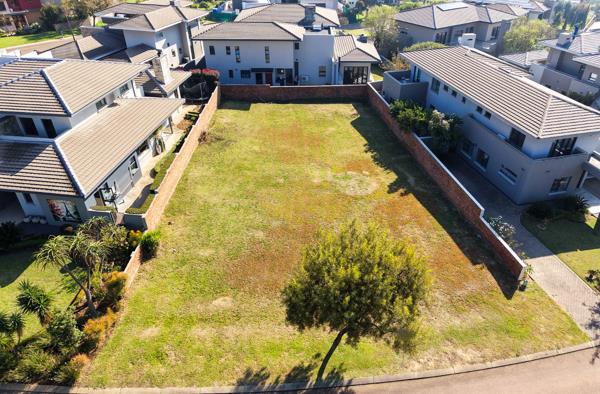 758 m² Land