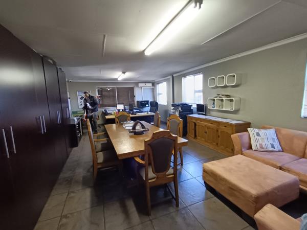 191 m² Commercial space