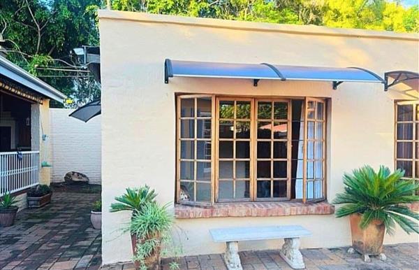 1 Bedroom House