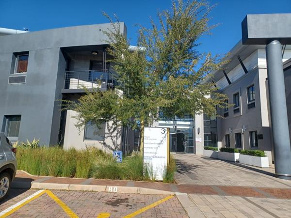 520 m² Office Space