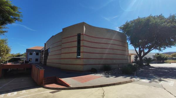 11 747 m² Industrial space