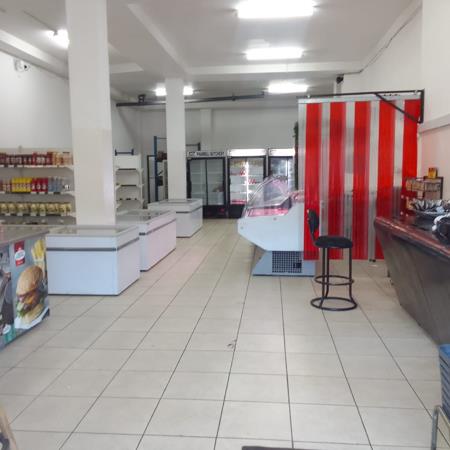 280 m² Commercial space