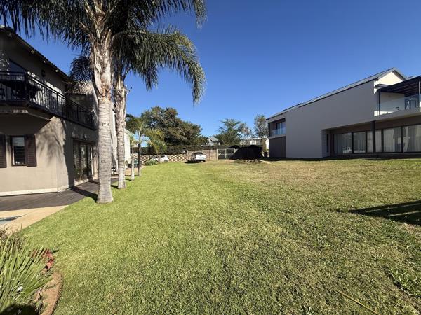 395 m² Land
