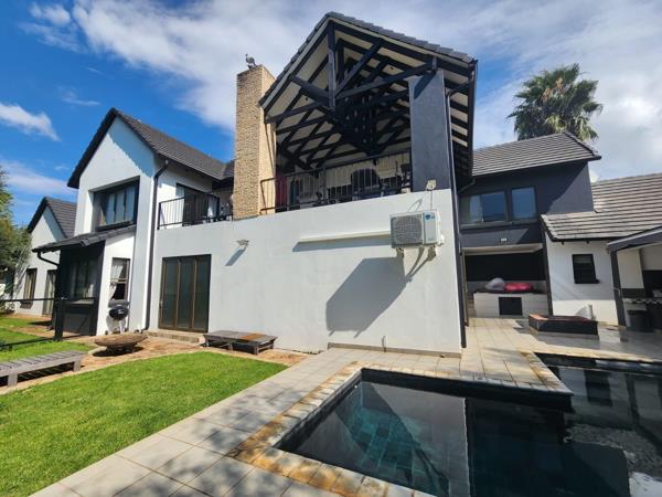 6 Bedroom House