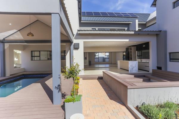 6 Bedroom House