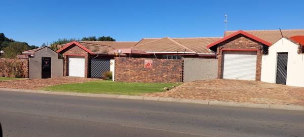 2 Bedroom Simplex