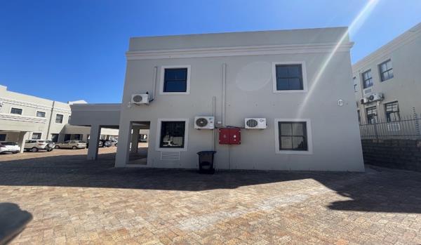 93 m² Commercial space