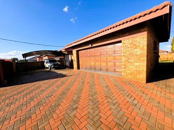 4 Bedroom House