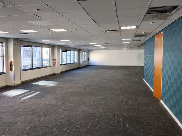 947 m² Office Space