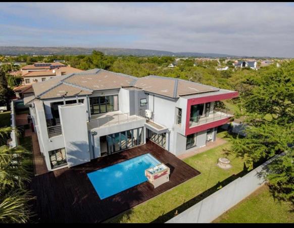6 Bedroom House