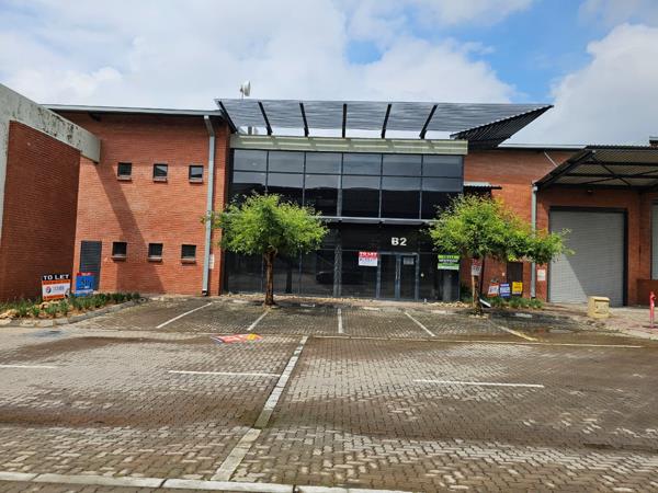 1 050 m² Industrial space