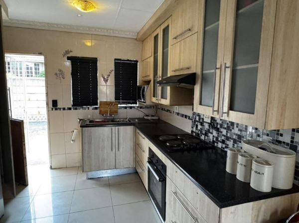2 Bedroom House