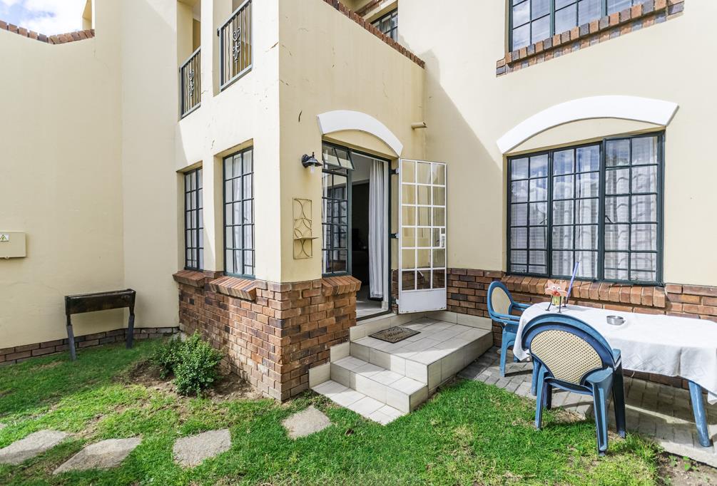 2 Bedroom Townhouse