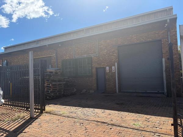 350 m² Commercial space