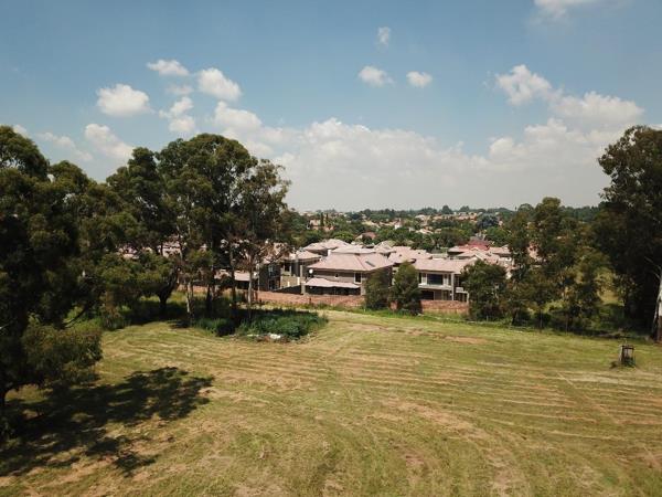 8 565 m² Land