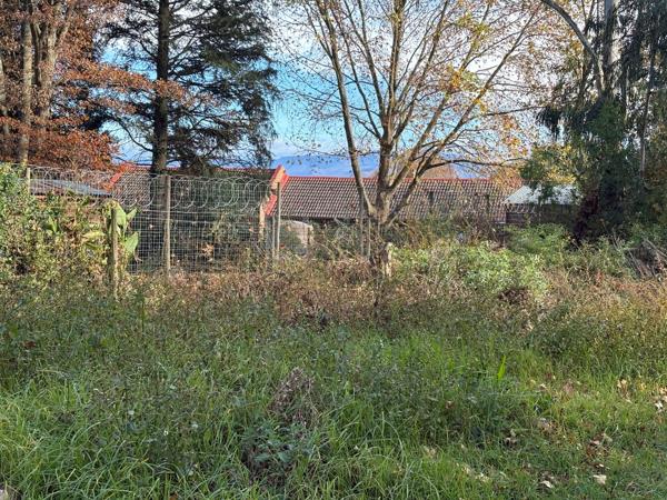 2 450 m² Land