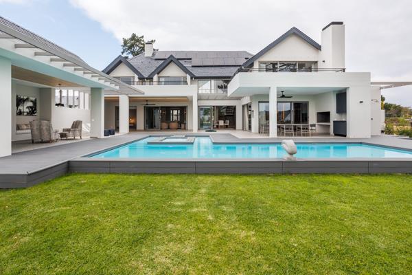 6 Bedroom House