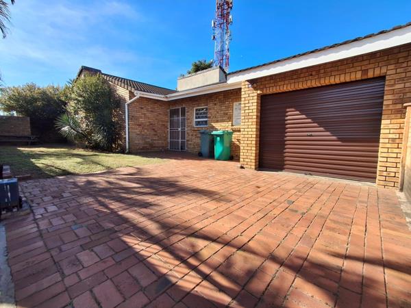 3 Bedroom Simplex