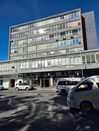 250 m² Commercial space