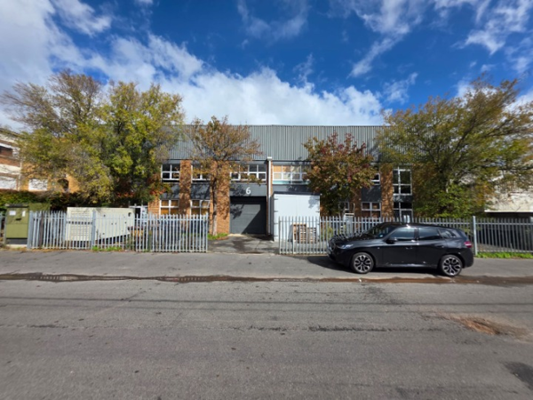 924 m² Industrial space