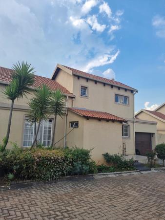 3 Bedroom Townhouse
