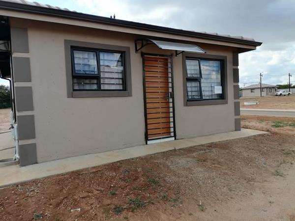 2 Bedroom House