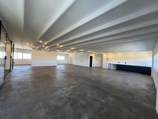293 m² Industrial space
