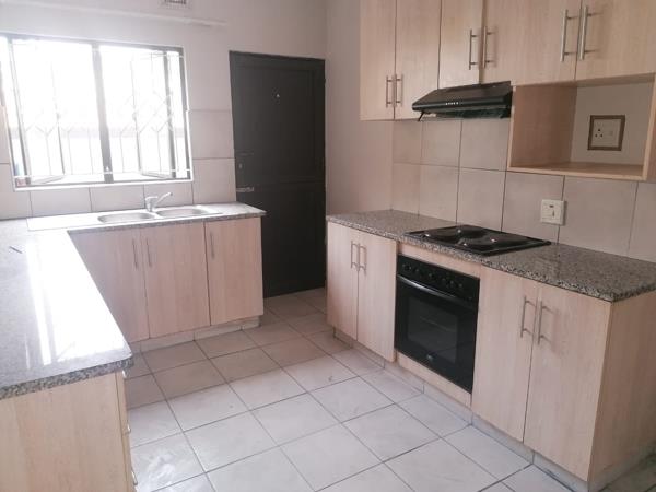 2 Bedroom Flat